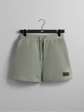 KITH Curtis Men's Mesh Drawstring Shorts, Color Cavan, Size LARGE, LIKE NEW